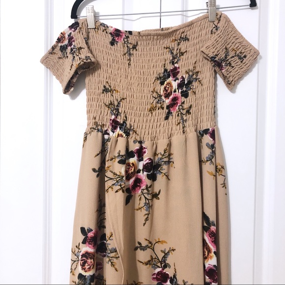 Floral Maxi Dress - Picture 3 of 3